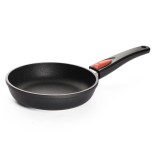 WOLL lējuma panna „Diamond Titan Best Induction” | 1