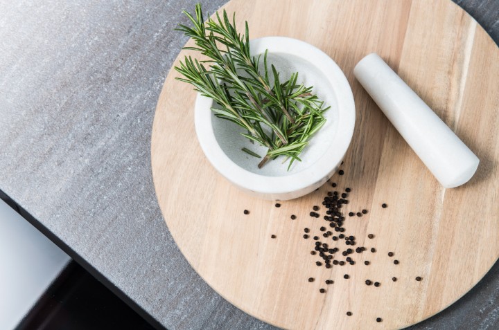 KITCHEN PANTRY garšvielu un zaļumu piesta, Ø 14 cm  | 6