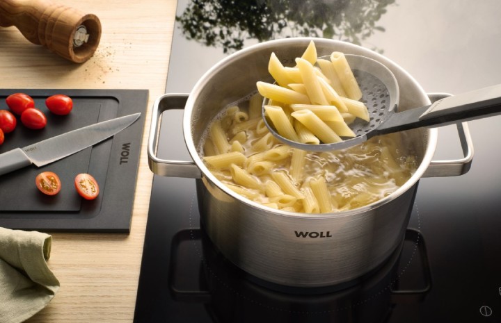 WOLL pavārnīca ar caurumiem "Cook it" 34 cm | 2